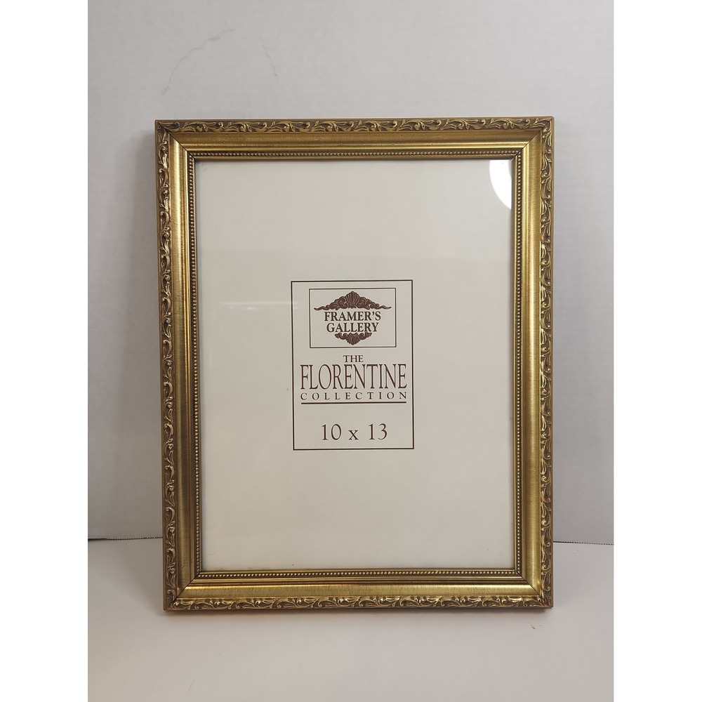 Vtg Solid Wood Ornate Goldtone Picture Frame 10x13 Florentine Collection Gilt